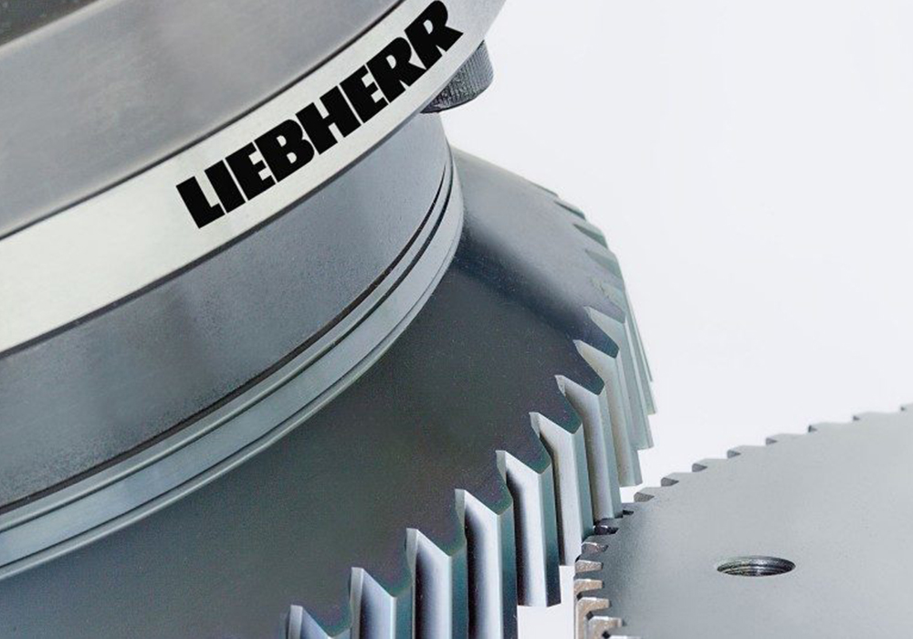 Gear Technology, Gear Cutting Tools and Automation Systems Highlights from Liebherr