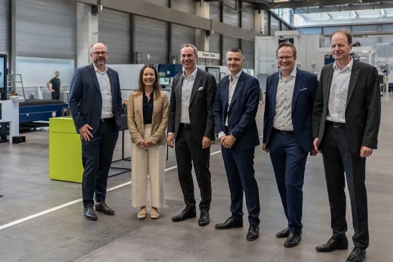 Siemens and Trumpf Partner to Accelerate Digital Manufacturing and AI Readiness